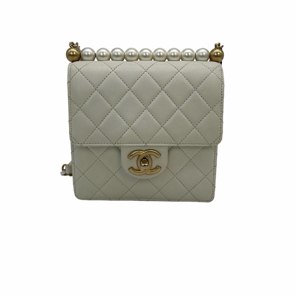 Chanel Chic Pearls Flap Bag with Authentication Card - Picture 1 of 4